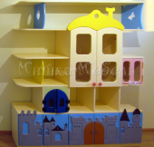 Стеллаж для детской комнаты "Волшебный замок с окошком"